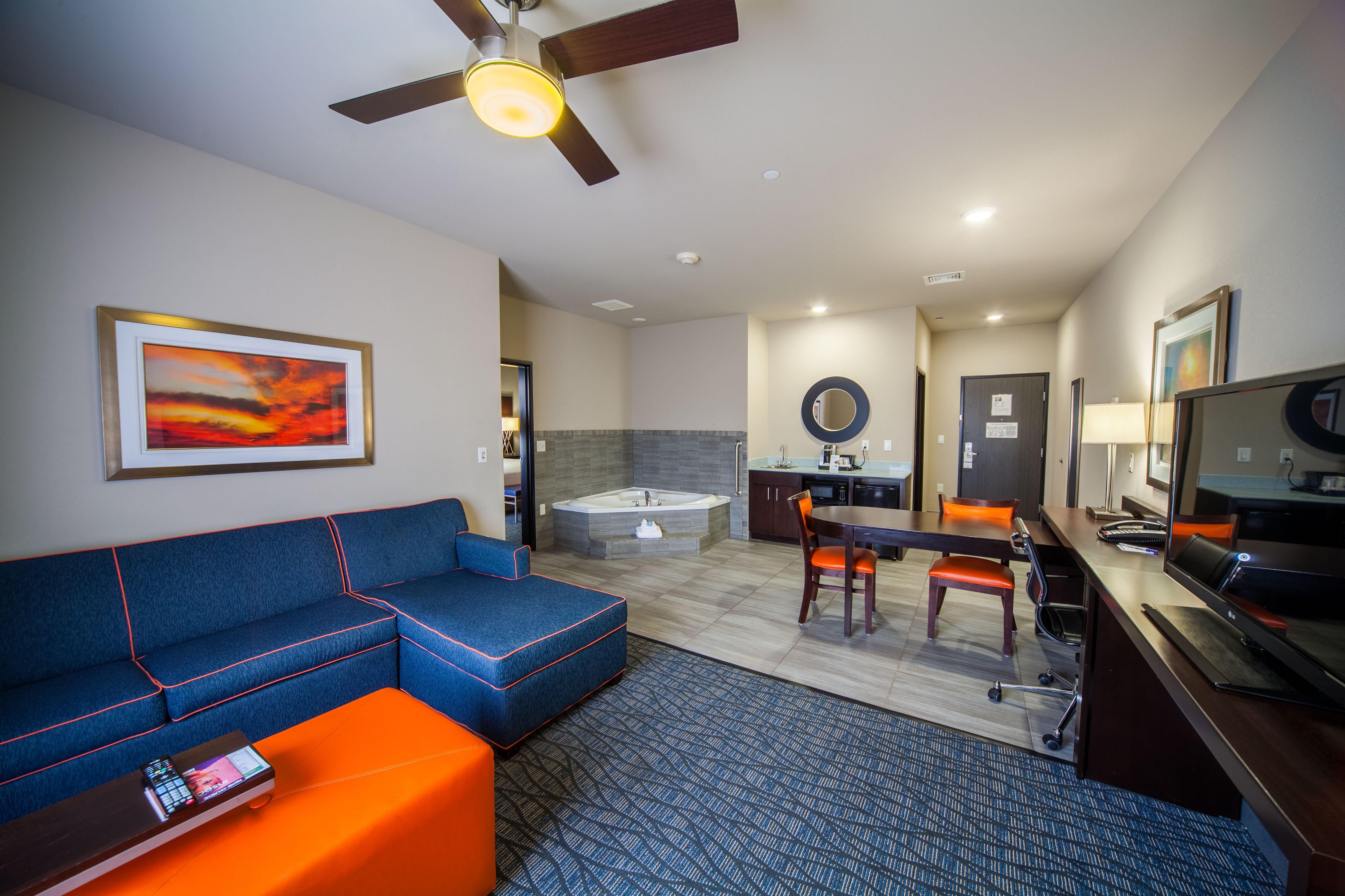 Express & Southeast By Ihg Oklahoma City